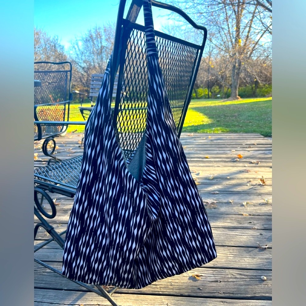 Echo Zebra striped Yoga bag